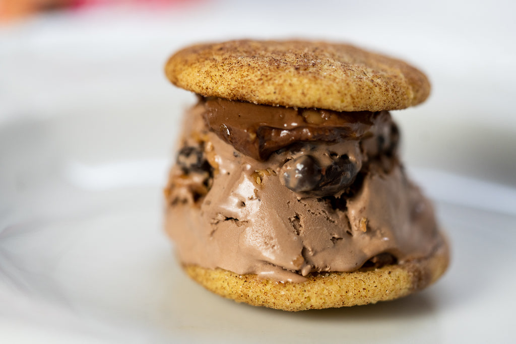 Best Ice Cream Cookie Sandwiches, Ever!